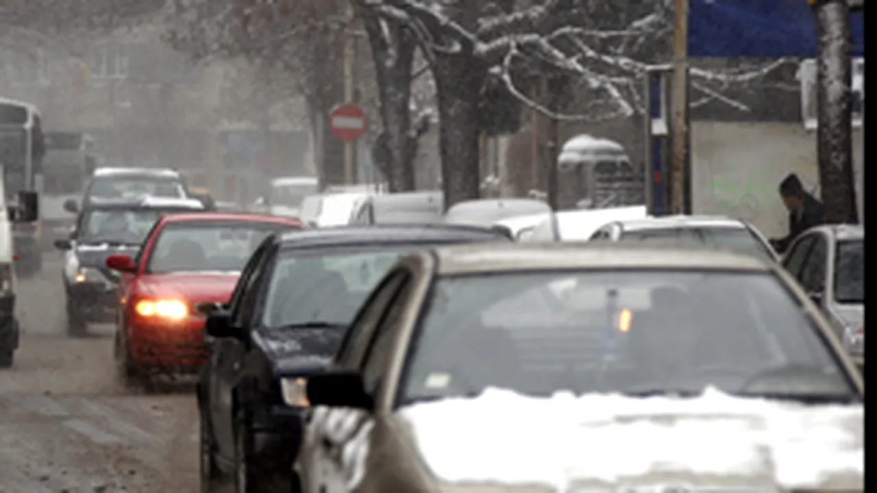 Bucureşti: aproximativ 200 de accidente, în noaptea de vineri spre sâmbătă