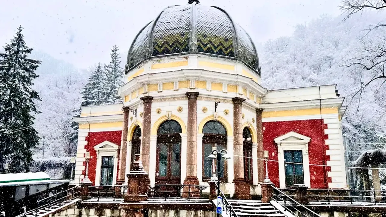 Gara de poveste a României, restaurată după aproape 150 de ani. Împărați și regi i-au trecut pragul