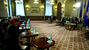 Băsescu, la întâlnirea cu delegaţia FMI: Am luat măsuri dificile în timpul campaniei prezidenţiale