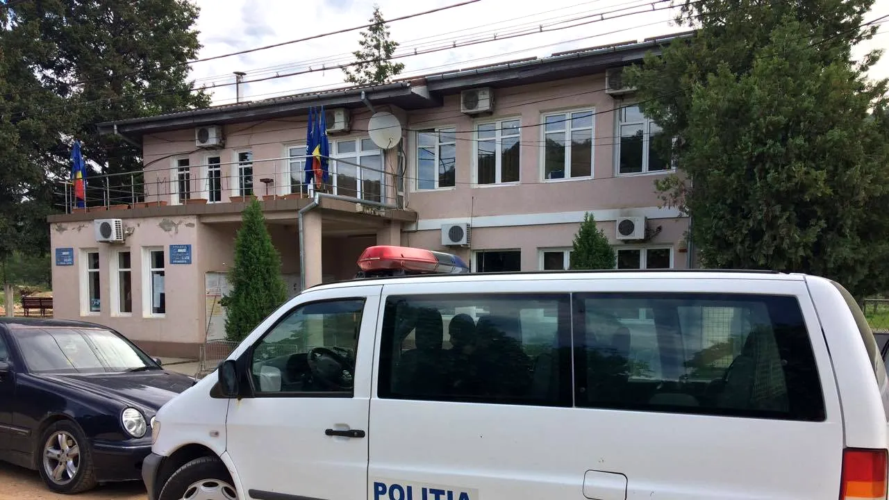 Percheziţii în Bucureşti şi în alte 7 judeţe pentru evaziune fiscală cu prejudiciu de 900.000 euro