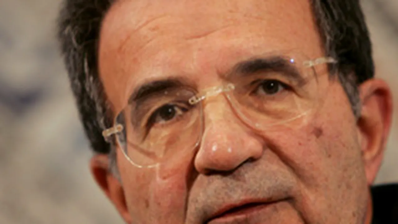 Fostul premier Romano Prodi, propus pentru preşedinţia Italiei