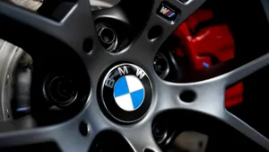 BMW își menține poziția financiar pentru 2025, în ciuda tarifelor impuse de Trump