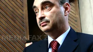 Foşti directori ai Electrica, condamnaţi la pedepse cu executare, fostul director general, achitat