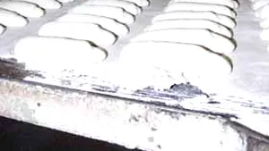 Firmele de panificaţie au majorat preţul pâinii