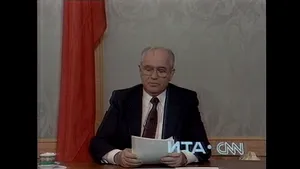 Ion Cristoiu: Cum visa Gorbaciov cu ochii deschişi la fotoliul de la Kremlin 