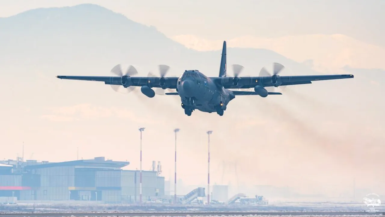 MApN. O aeronavă cu 9 români repatriaţi din Gaza a ateziat miercuri dimineaţa la Otopeni