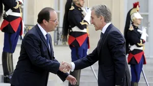 Franţa susţine semnarea Acordului de Asociere între UE şi Republica Moldova, afirmă Hollande