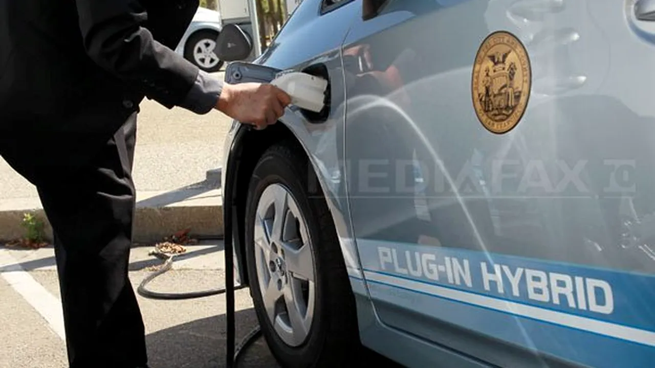 EXCLUSIV: Guvernul va introduce stimulente fiscale pentru producerea şi cumpărarea maşinii electrice