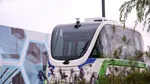 Autobuz fără șofer lovit de tramvai chiar în ziua testării cu pasageri la bord, în Suedia