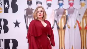 Mai multe fotografii personale ale lui Adele au fost furate şi făcute publice de piraţii cibernetici - FOTO, VIDEO