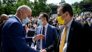 Ion Cristoiu: În absenţa unui al treilea candidat, delegaţii la Congresul PNL se vor vedea obligaţi să aleagă răul cel mai mic: Ludovic Orban