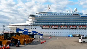 Europenii aflaţi la bordul navei Diamond Princess vor fi repatriaţi. Primul avion a decolat deja spre Japonia