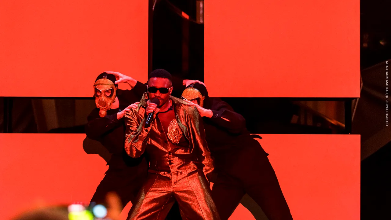 O staţie de metrou din Kiev a fost transformată într-un studio de televiziune pentru a alege trupa care va participa la Eurovision 2023