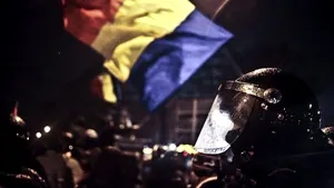 A 16-A ZI DE PROTESTE ÎN ŢARĂ: Zeci de oameni din mai multe oraşe au ieşit în stradă pentru a manifesta, în ciuda gerului