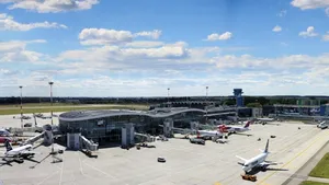 CNAB: Nicio cursă spre Polonia nu este anulată. Două aeronave au decolat deja de dimineață spre Varșovia, cu întârziere