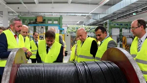 Prysmian, unde se produce un sfert din fibra optică europeană, se pregăteşte pentru tehnologia 5G. Judeţul Olt, un „element cheie” al strategiei de viitor 