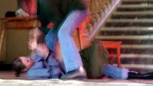 Un copil de nici 2 ani, din Vaslui, a fost tăiat la cap în urma unui conflict în familie