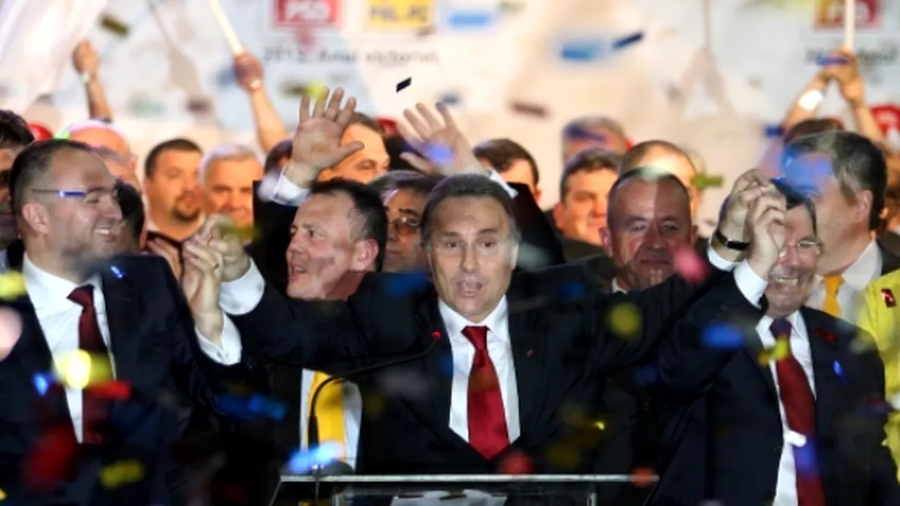 ALEGERI LOCALE 2012: 2.500 de oameni au participat la lansarea candidaţilor USL din judeţul Iaşi