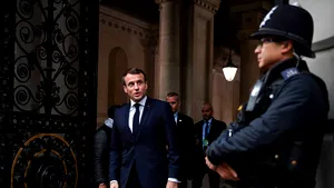 Emmanuel Macron spune că UE ar trebui să participe la negocierea unui nou tratat privind forţele nucleare intermediare