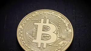 Piaţa criptomonedelor a depăşit pragul de 2 trilioane de dolari