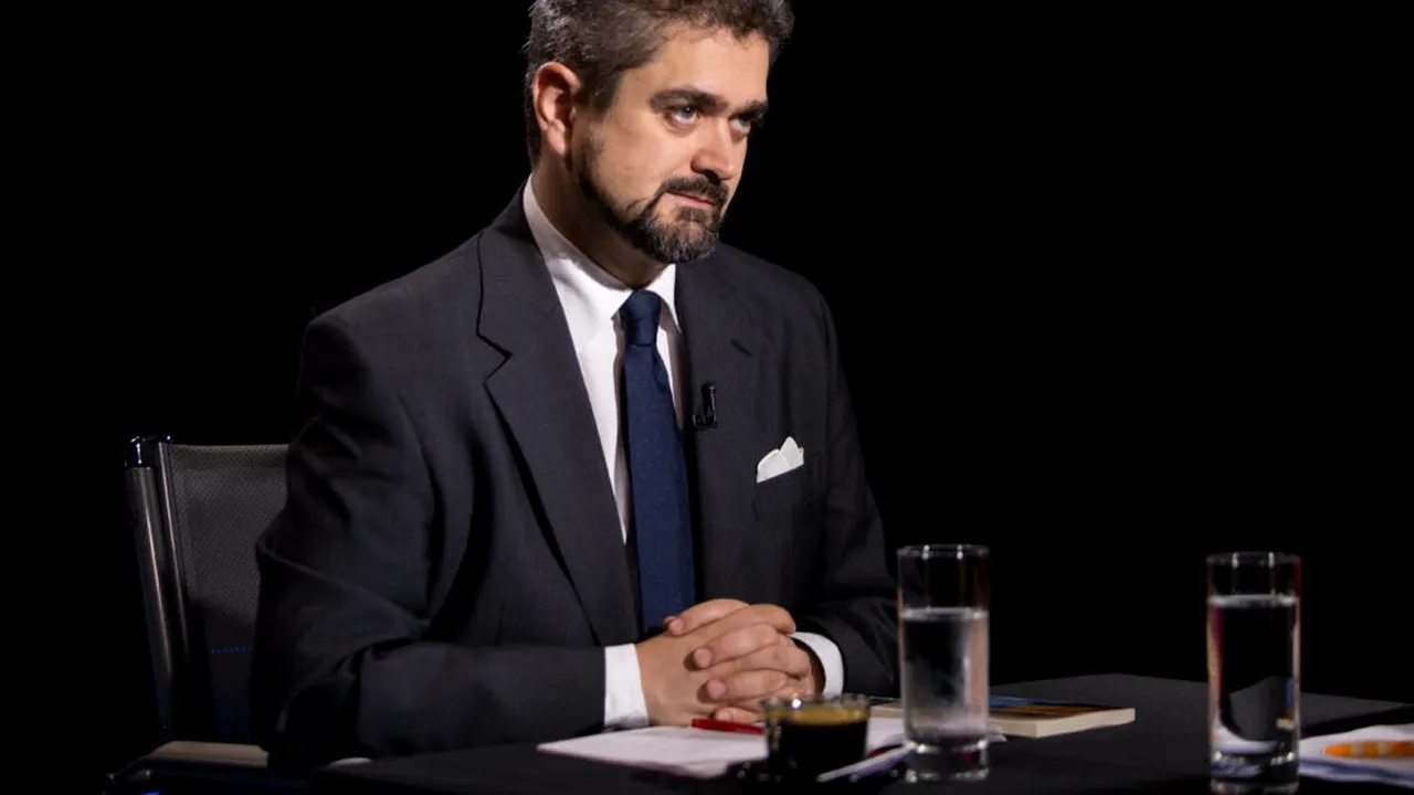 Theodor Paleologu: Doar un miracol ar putea salva Guvernul Bolojan. Singurul câștigător din toată această poveste este AUR. Încercarea președintelui Nicușor Dan de a îmblânzi partidele e o iluzie, nu poate îmblânzi tigrii