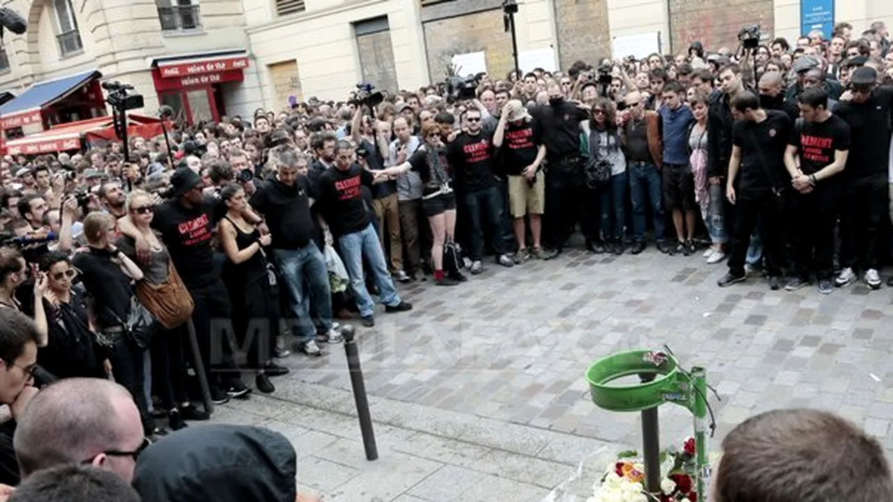 Opt persoane au fost arestatate în Franţa în urma decesului tânărului militant de extremă stânga