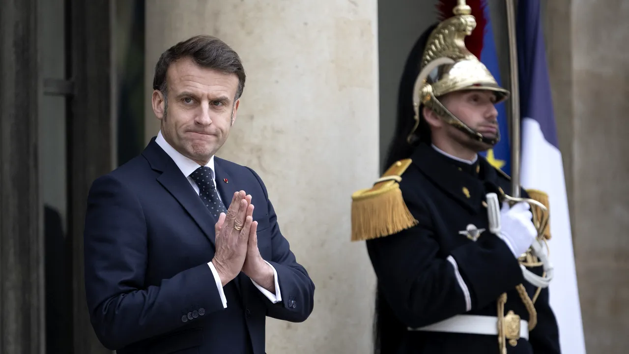 Macron: Suntem alături de Ucraina şi ne vom asuma toate responsabilităţile pentru a asigura pacea