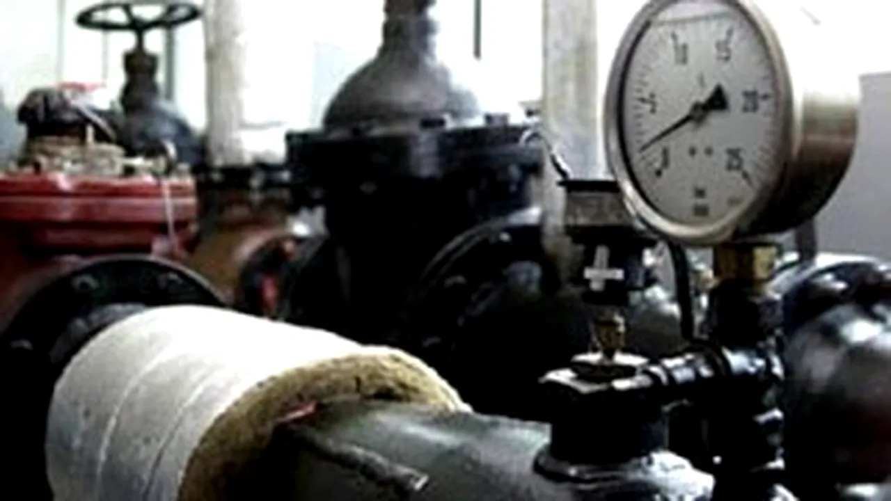ELCEN ar putea cumpăra de la Petrom până la 300.000 de tone de păcură
