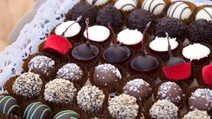 Ciocolata şi vinul roşu pot preveni diabetul