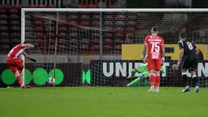 În prag de faliment, Dinamo a câştigat la scor în faţa lui Poli Iaşi
