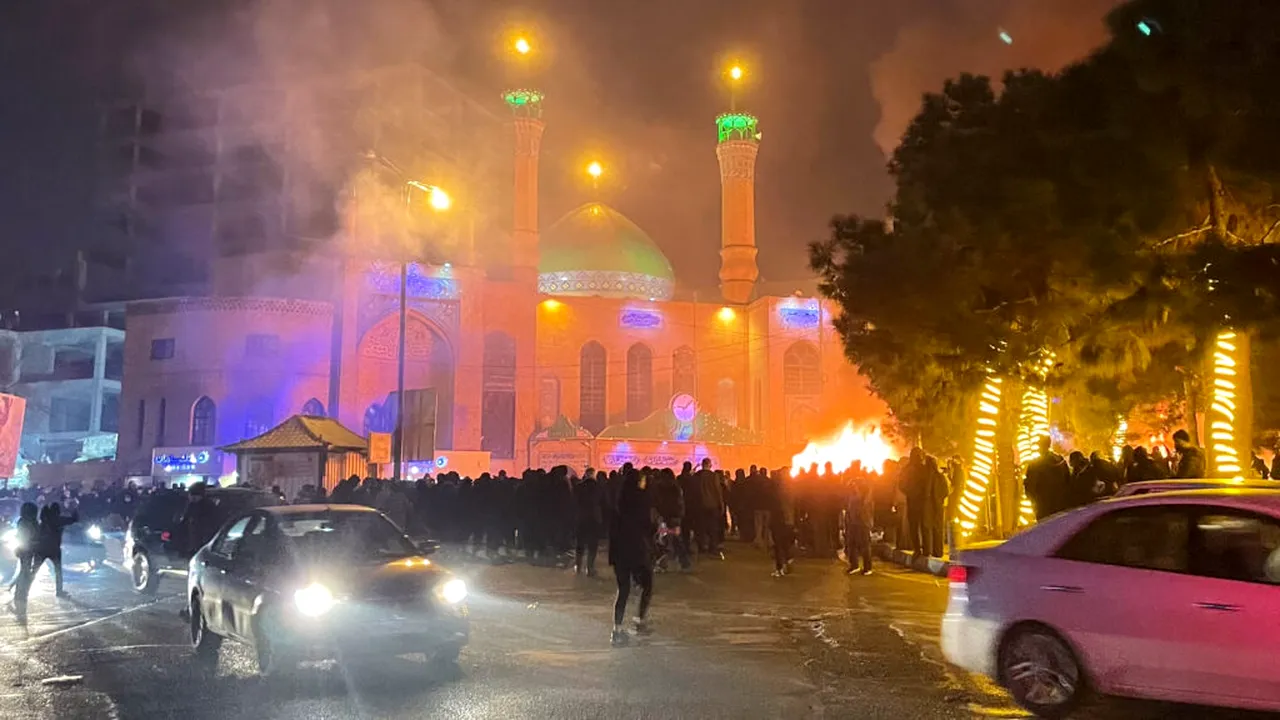 Președintele Iranului acuză SUA, Israelul și Europa că au alimentat protestele violente