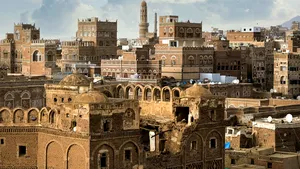 Locuinţele din noroi, soluţia recomandată de arhitecţi pentru a face faţă zilelor toride de vară