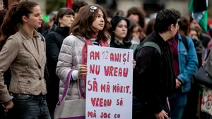 „Împreună pentru Siguranța Femeilor”, marș organizat în București și alte nouă orașe. Ce cer manifestanții
