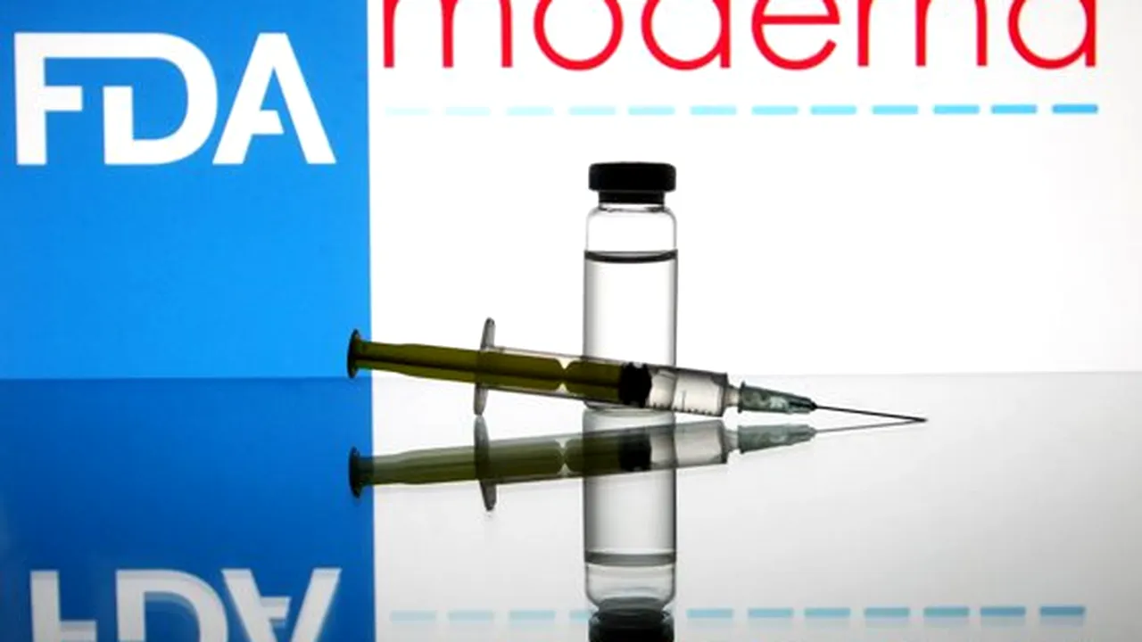 Andrei Baciu, despre bărbatul vaccinat la rapel cu Moderna, în loc de Pfizer: ”Nu va avea probleme medicale.” / Valeriu Gheorghită a cerut anchetă la centrul de vaccinare
