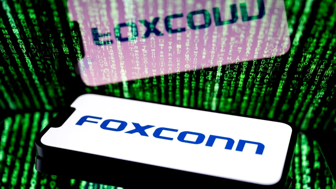 Foxconn profită de boom-ul AI și iPhone. Estimări record pentru trimestrul 2