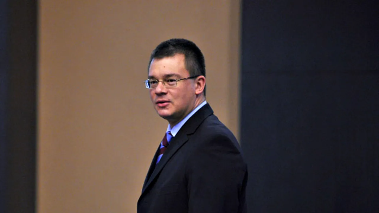 Incidentul de la Iaşi i-a fost „organizat” lui Mihai Răzvan Ungureanu