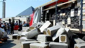 Zeci de percheziţii în patru localităţi din Maramureş. Sunt vizaţi contrabandişti de ţigări