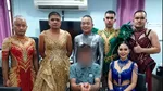 Poliția thailandeză, din ce în ce mai inventivă: s-a costumat în dansatoare ca să prindă traficanți de droguri. Cum s-a deghizat și în lei dansatori 