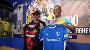 Întâlnire între legende la Constanţa: Gheorghe Hagi şi Cafu
