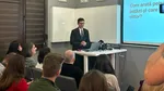Cum pot românii să își securizeze nivelul de trai în contextul economic prognozat? Doar patru din zece angajați simt că salariul le reflectă munca (Sondaje XTB)