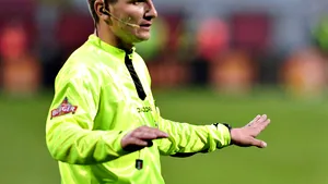 Rapidiştii: Arbitrul Georgian Ionescu s-a umplut de ridicol