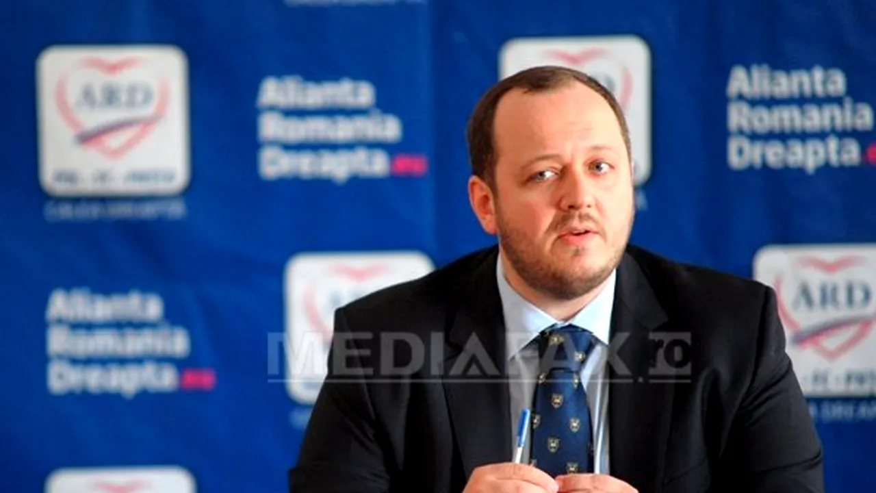 Papahagi îi răspunde lui Ponta: Declaraţiile acestui plagiator notoriu despre mine, semn de panică. Ştie că USL nu va câştiga Clujul