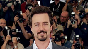 Edward Norton părăseşte thriller-ul 