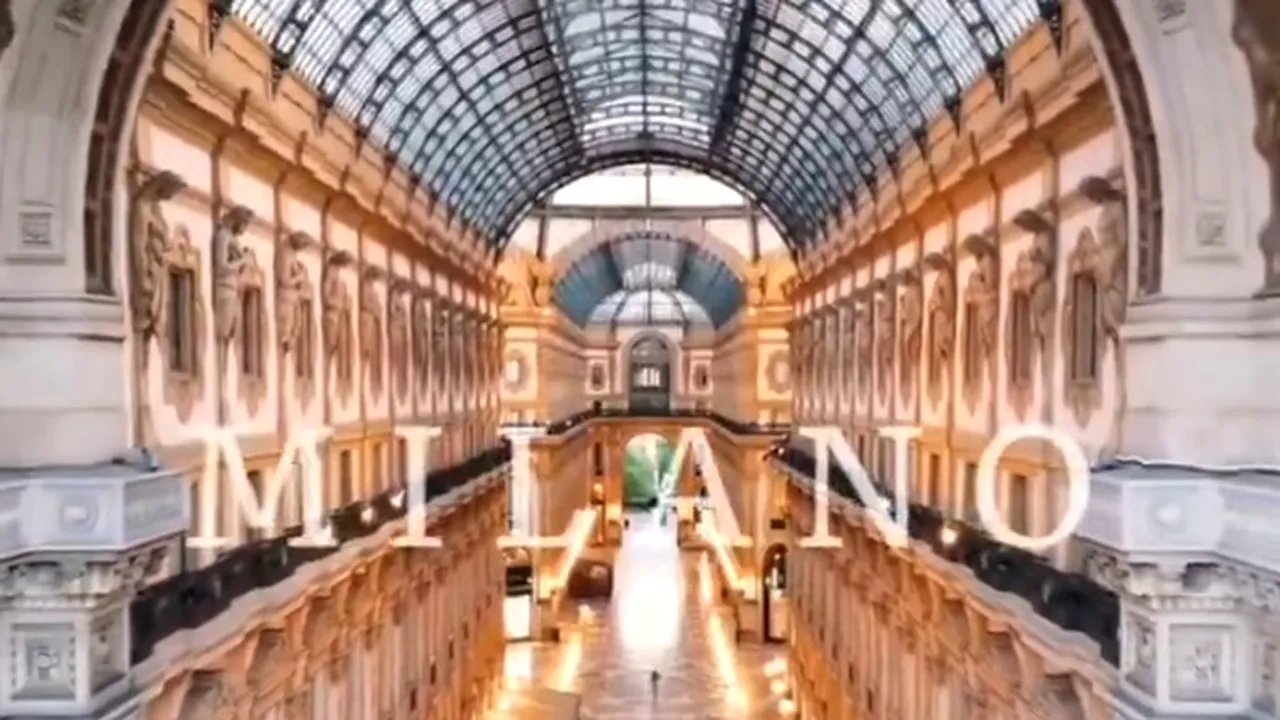 Ultima colecție semnată Giorgio Armani prezentată într-un spectacol cu vedete la Milano