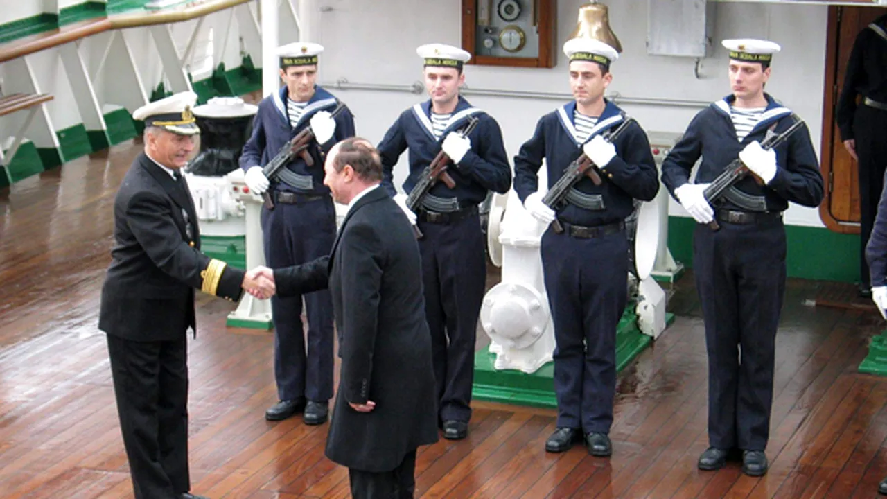 Băsescu: Mi-e dor de mare