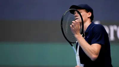 SPORT Remediul surpriză al lui Sinner la Roma: „Păcălește creierul și blochează crampele”