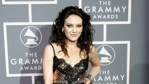 Hilary Duff a născut un băieţel