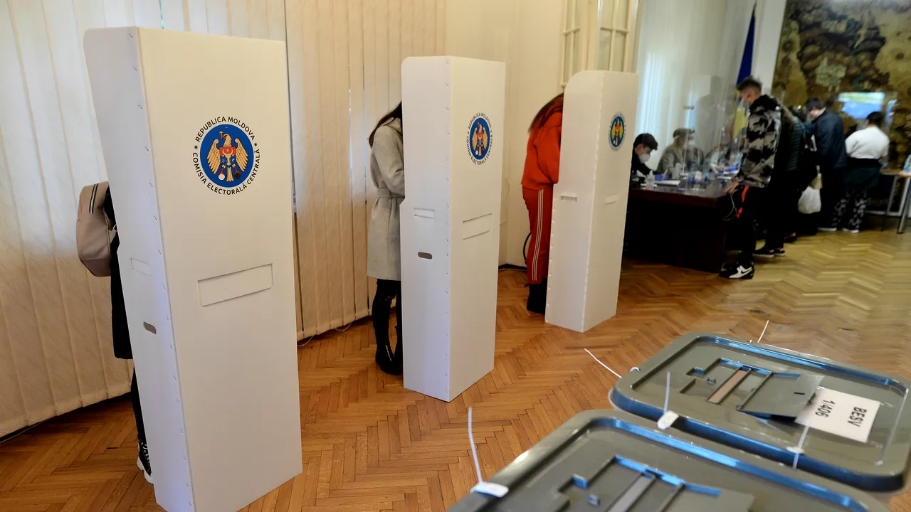 În Republica Moldova au loc astăzi alegeri locale generale