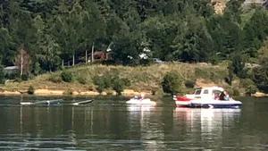 Pilotul avionului uşor prăbuşit în lacul Colibiţa a murit