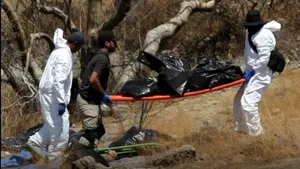 Mexic: 48 de saci cu rămășițe umane descoperiți într-o groapă clandestină din Guadalajara